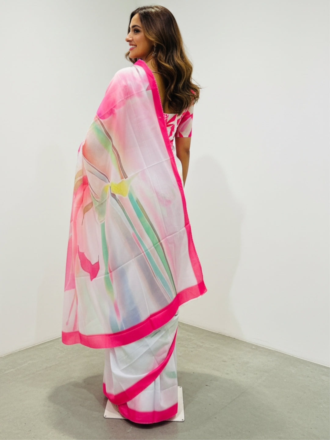 Zamuna Women Pink Satin Crepe Floral Digital Print Saree – Grace Wrapped in Pastel Charm