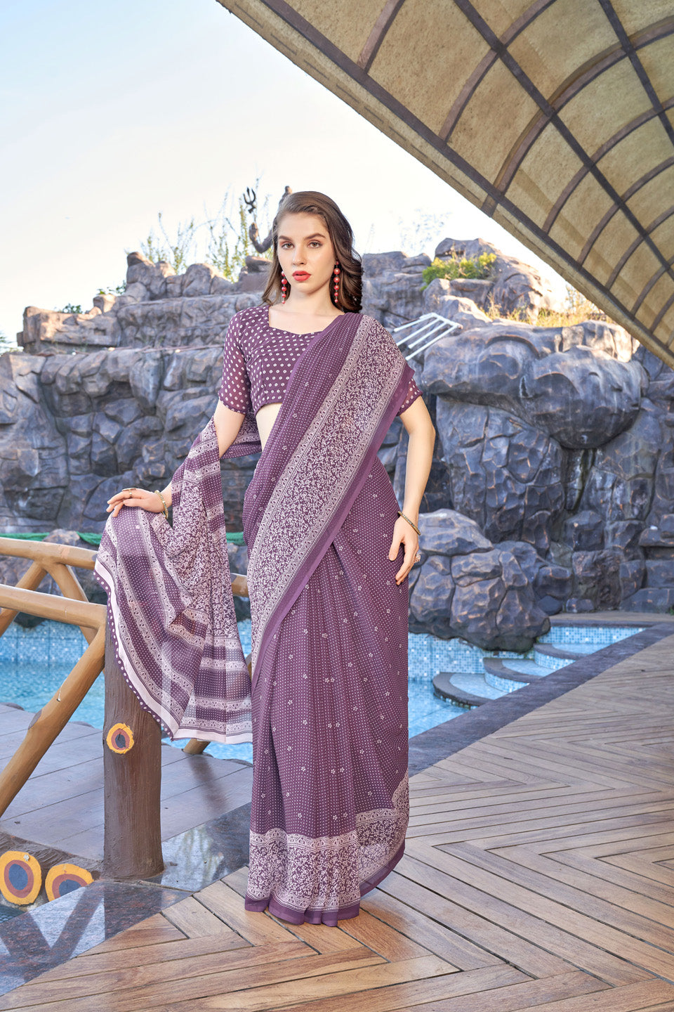 Zamuna Women Soft Lavender Georgette Geometric Saree | Subtle Pastel Party Wear
