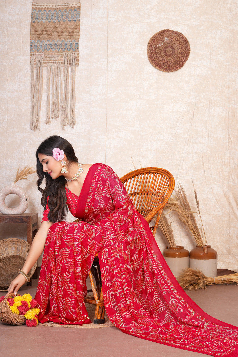 Zamuna Women Classic Red Georgette Geometric Saree | Dazzling Party & Festive Wear