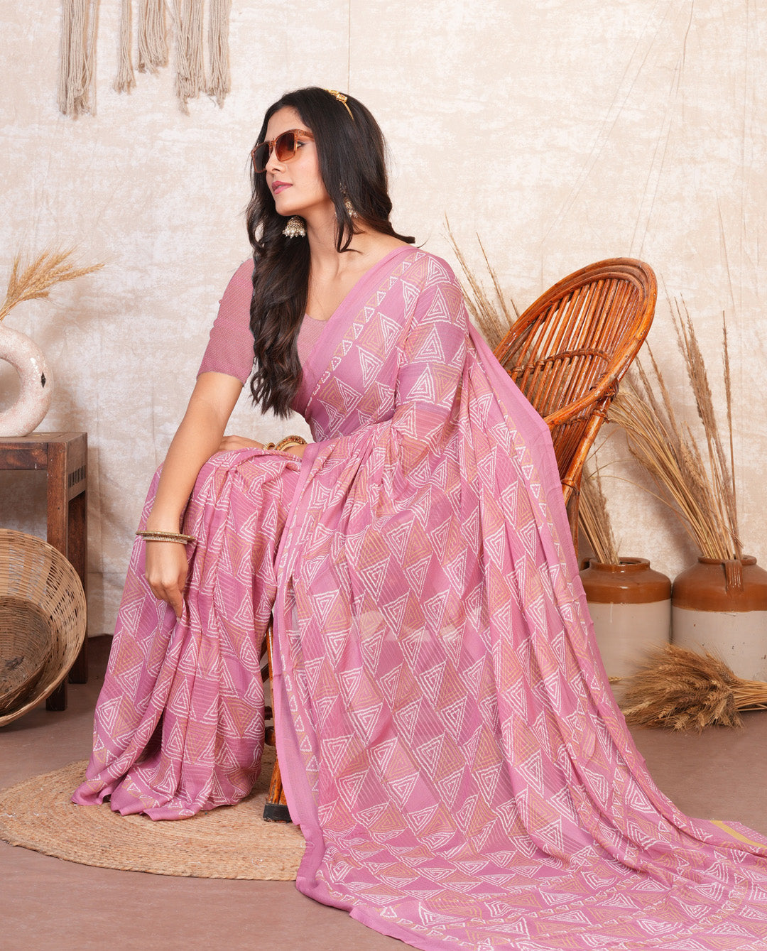 Zamuna Women Soft Pink Georgette Geometric Saree | Light & Lovely Day Wear