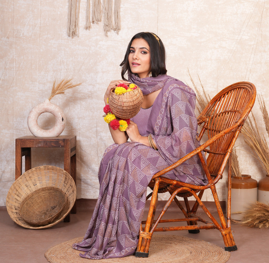 Zamuna Women Soft Lavender Georgette Geometric Saree | Subtle Pastel Party Wear