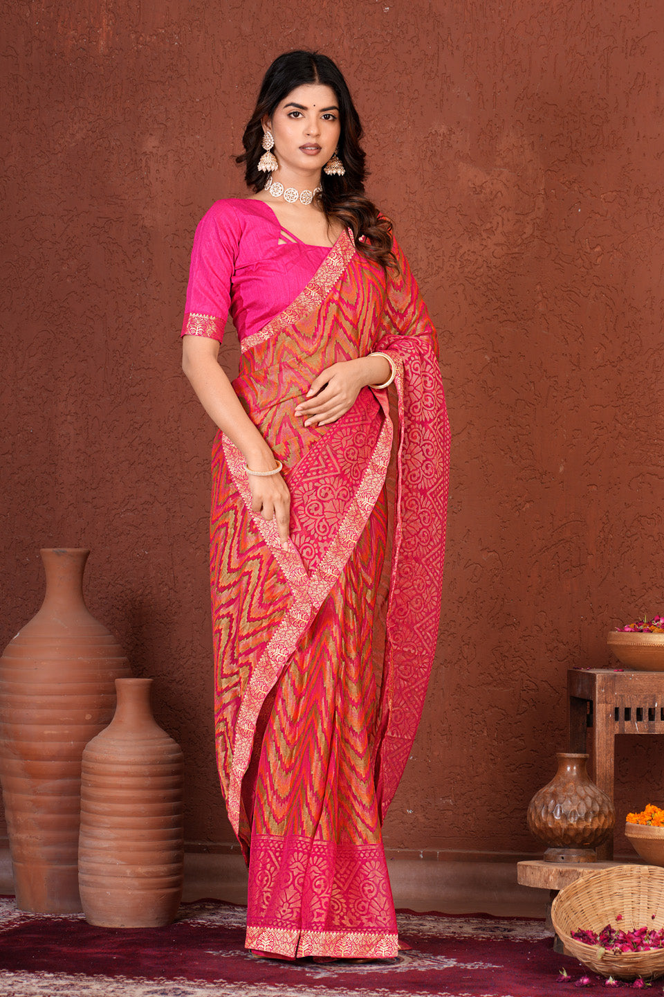 Zamuna Women Classic Red Georgette Geometric Saree | Dazzling Party & Festive Wear