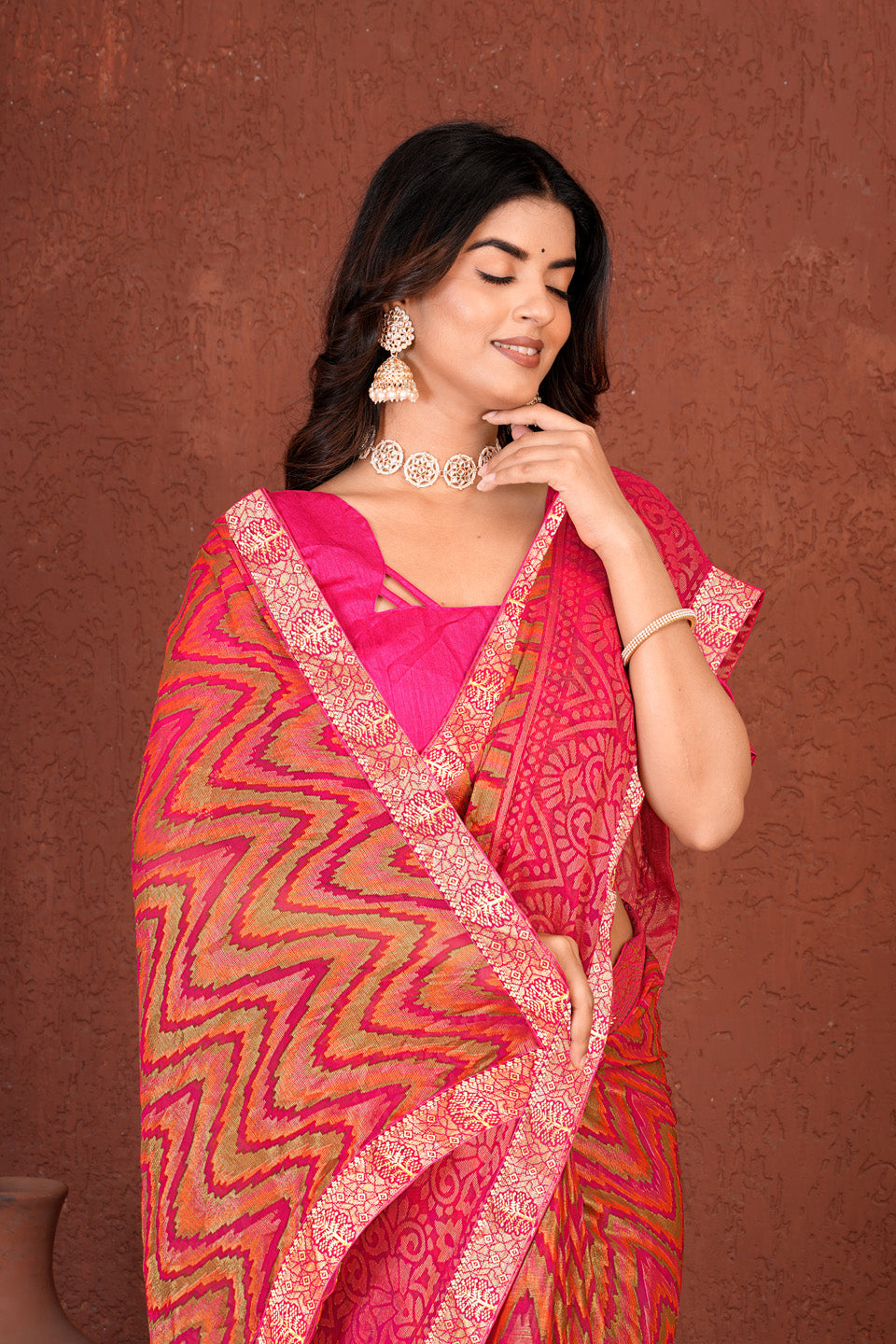Zamuna Women Classic Red Georgette Geometric Saree | Dazzling Party & Festive Wear