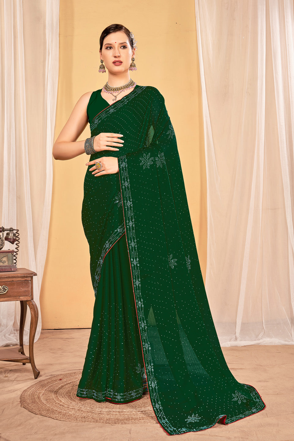 Zamuna Women Green Georgette Solid Diamond Saree – Refreshing Elegance in Green