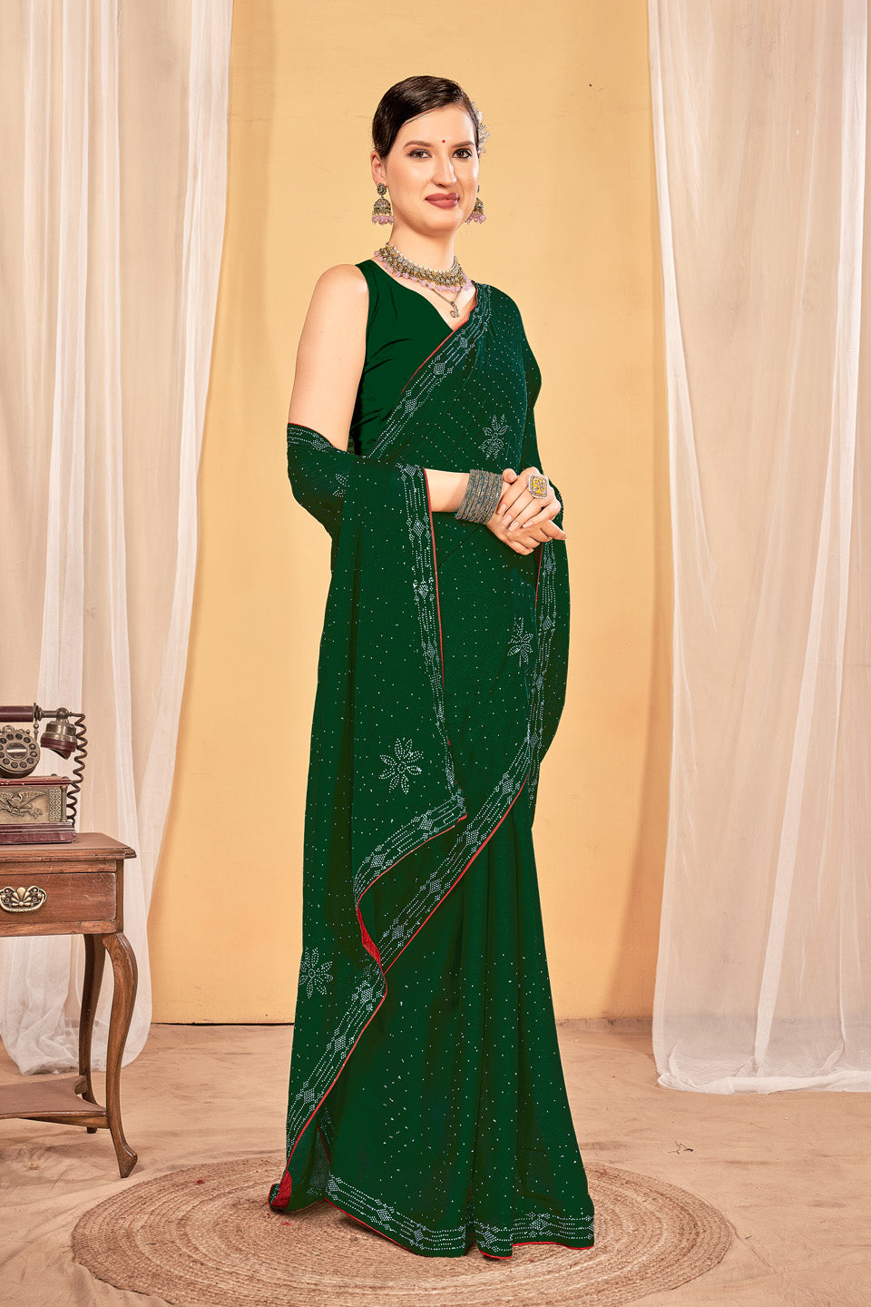 Zamuna Women Green Georgette Solid Diamond Saree – Refreshing Elegance in Green