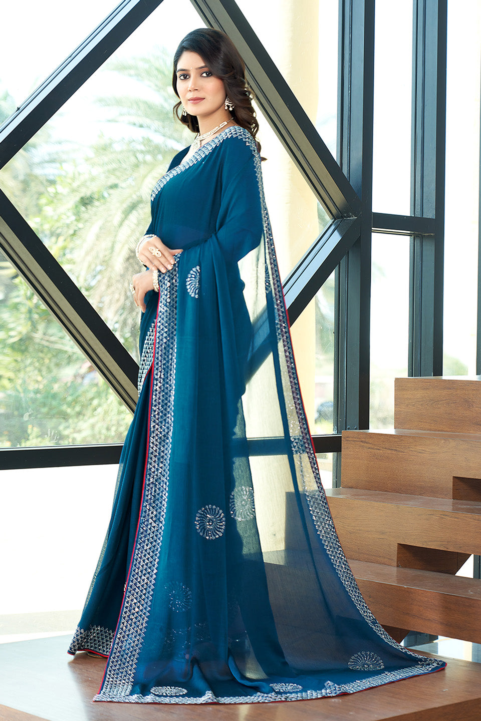 Zamuna Women Blue Georgette Solid Diamond Saree – Elegant Charm in Soothing Blue