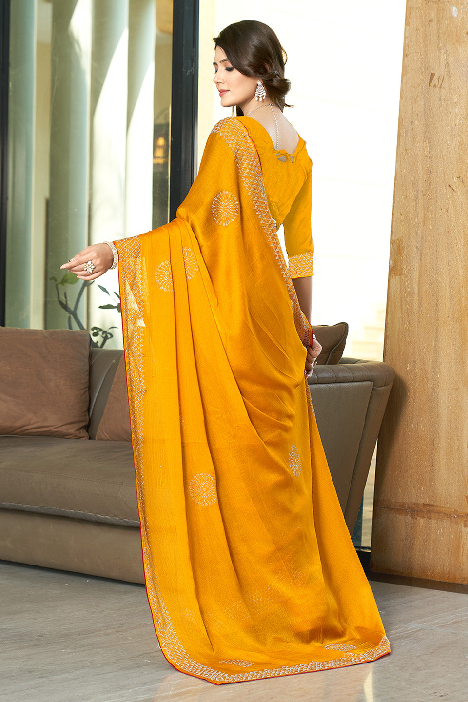 Zamuna Women Yellow Georgette Solid Diamond Saree – Radiant Elegance in Sunshine Yellow