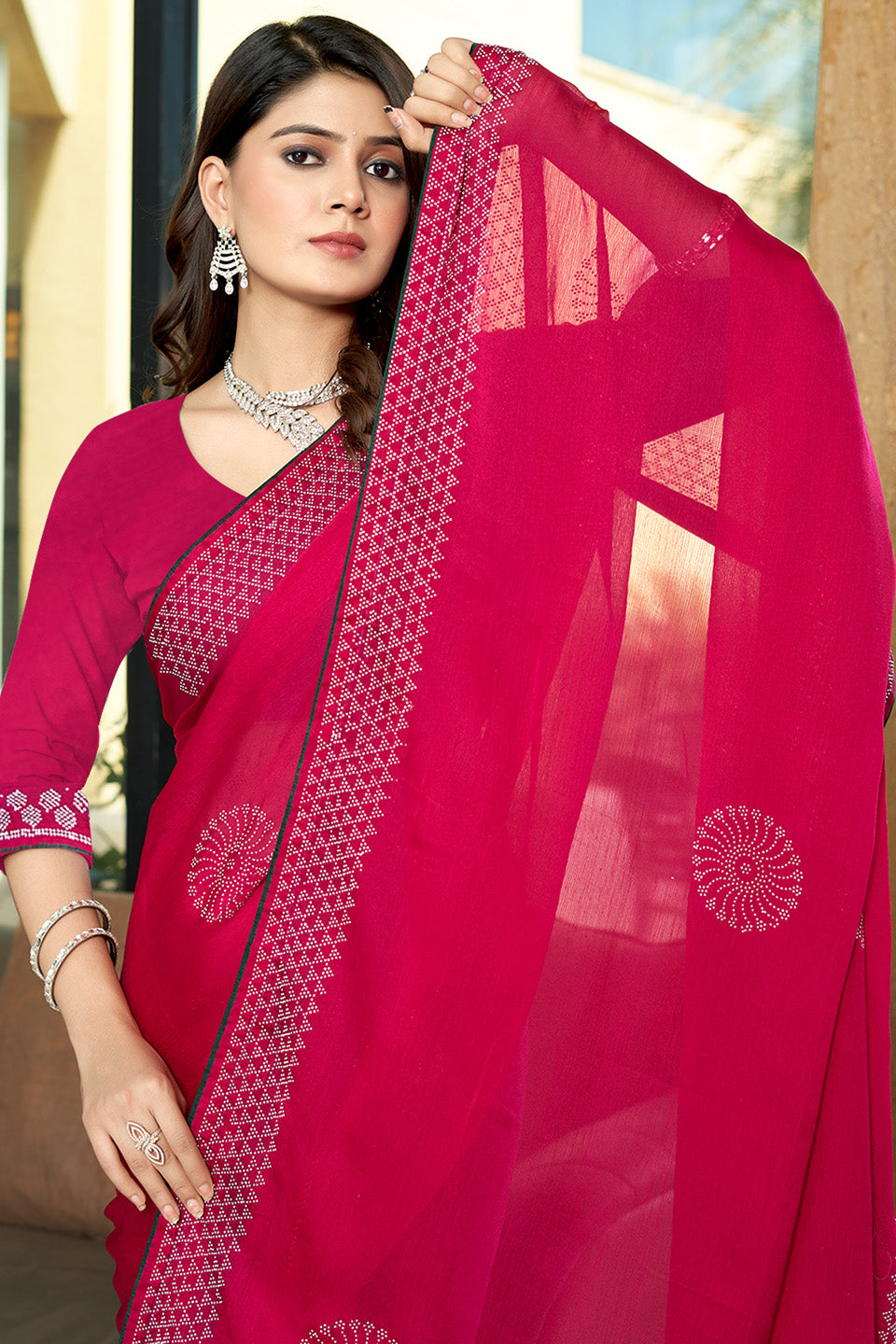 Zamuna Women Pink Georgette Solid Diamond Saree – Feminine Elegance in Soft Pink