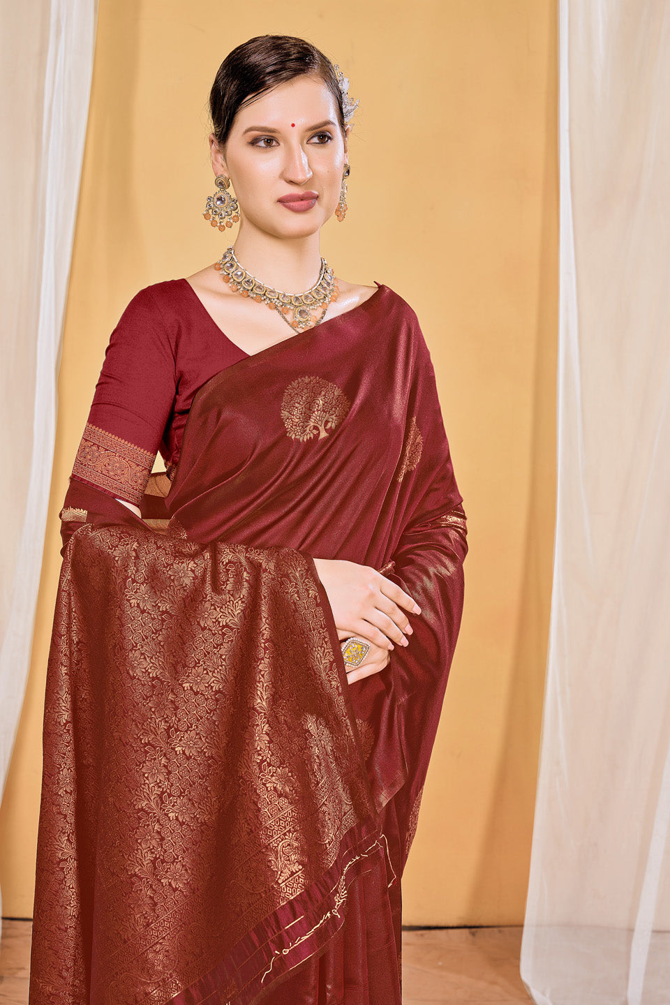 Zamuna Women Brown Silk Floral Woven Saree – Classic Elegance in Rich Brown