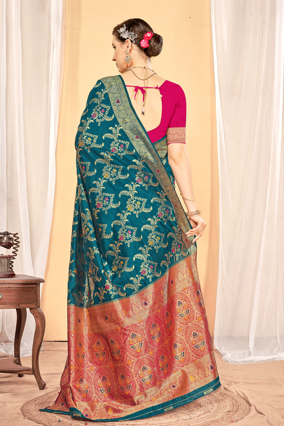 Zamuna Women Dark Blue Silk Floral Woven Saree – Elegance Draped in Deep Blue