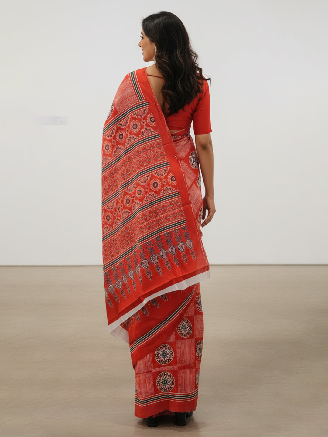 Zamuna Women Red Satin Crepe Geometric Digital Print Saree – Bold Elegance for Every Occasion