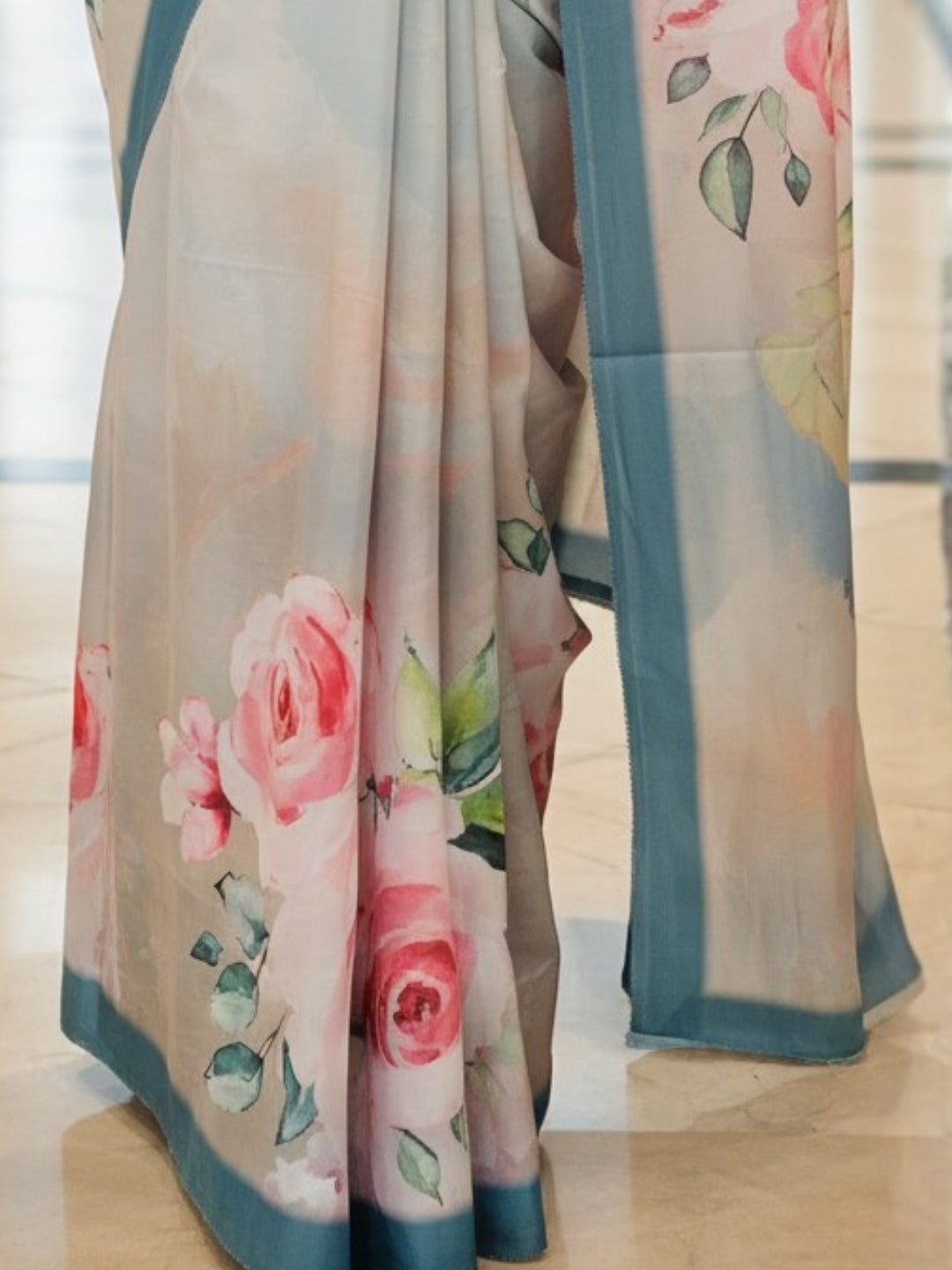 Zamuna Women Cream & Blue Satin Crepe Floral Digital Print Saree – A Symphony of Elegance and Artistry