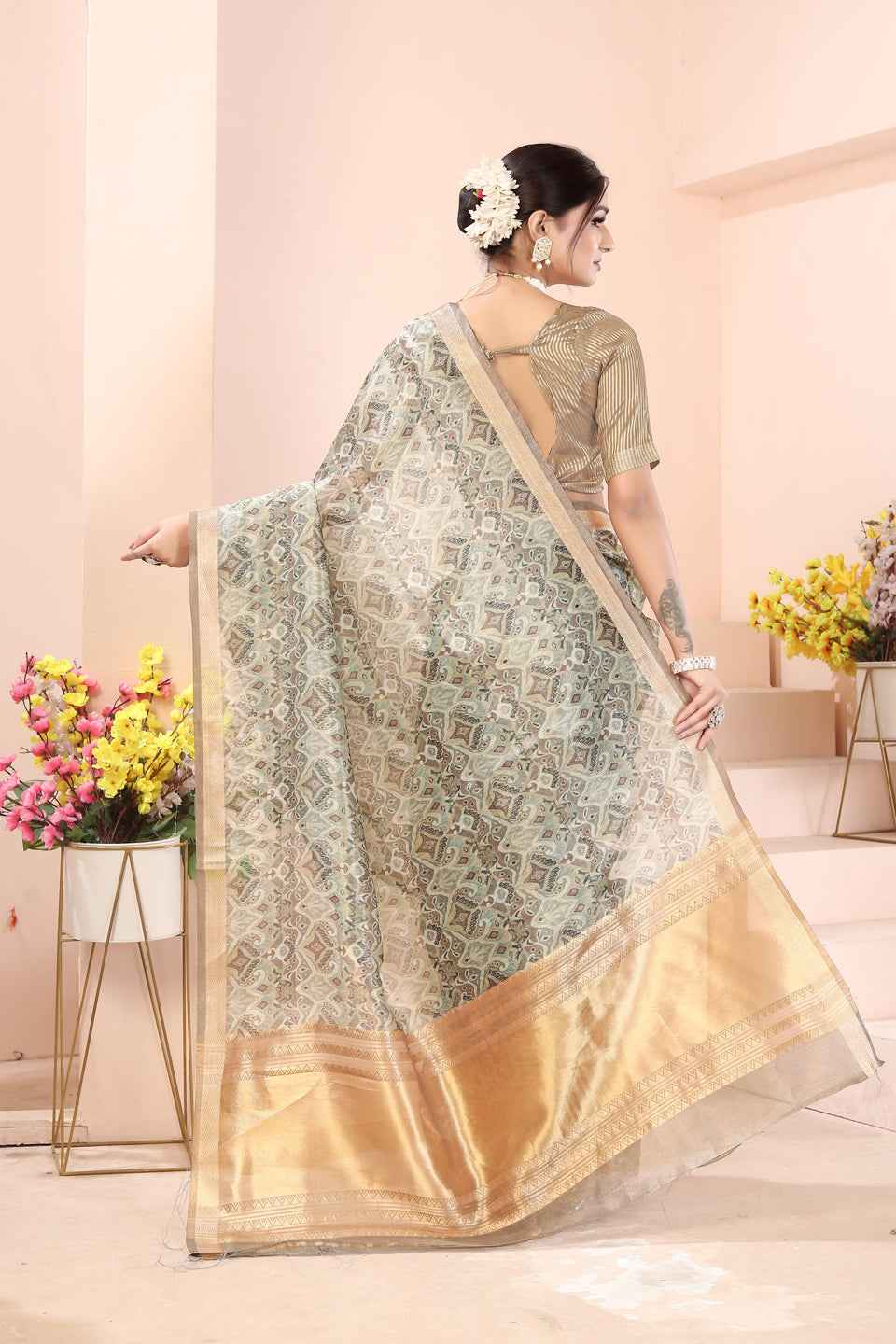 ZAMUNA Green Tissue Woven Floral Digital Print Saree with Blouse Piece – Fresh & Elegant Party Saree