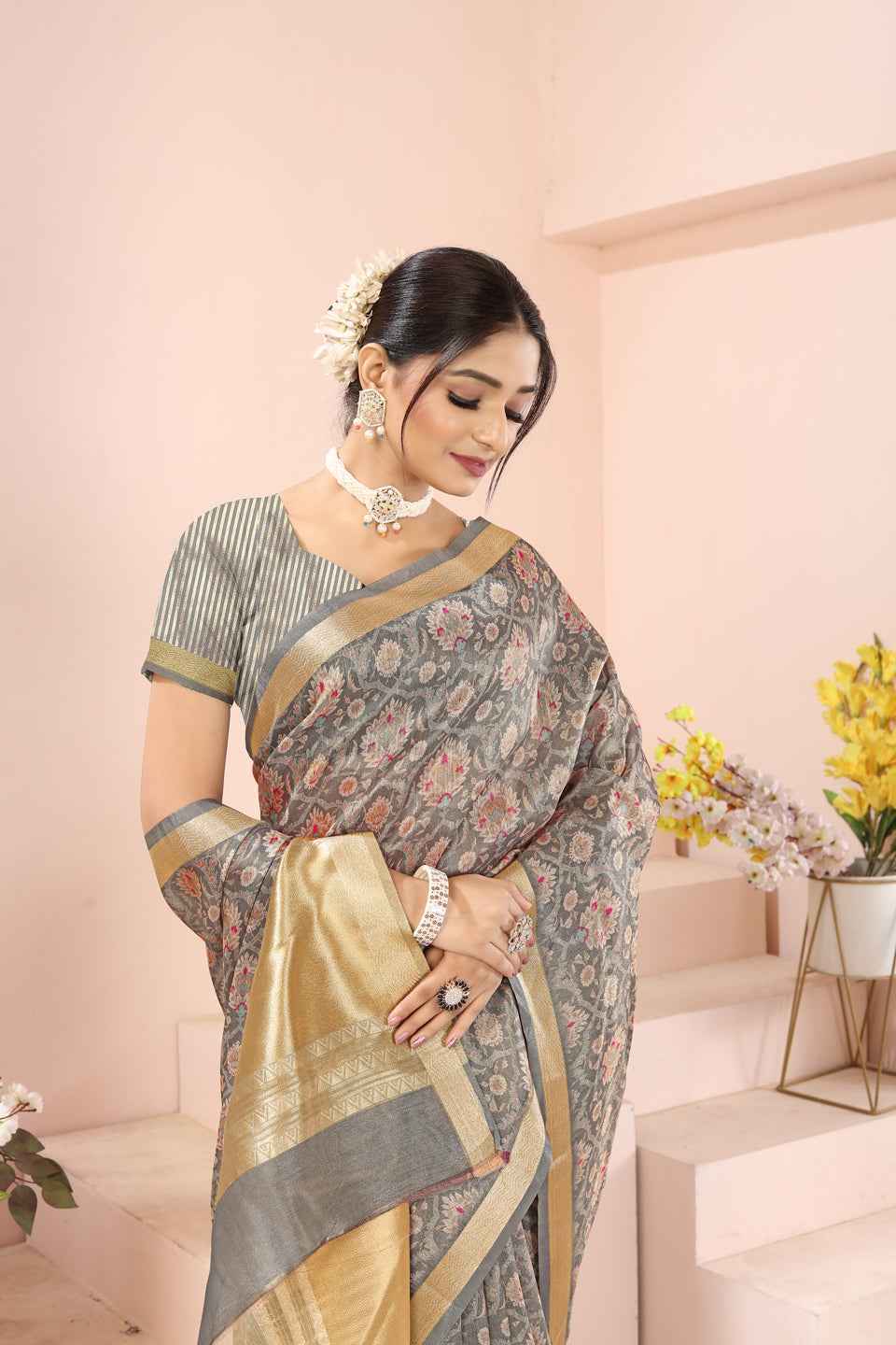 ZAMUNA Grey Tissue Woven Floral Digital Print Saree with Blouse Piece – Minimalist Festive Saree